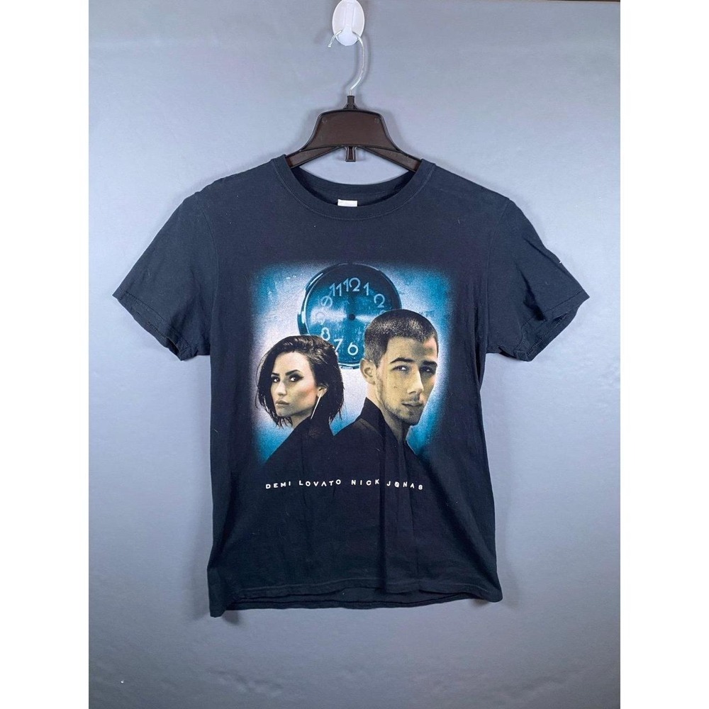 Demi Lovato Nick Jonas 2016 Honda Civic Tour Future Now T-Shirt, Black, Size Med